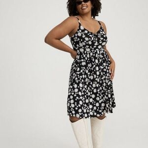 Torrid Black and White Supersoft Floral Midi Dress NWOT, Size 0X